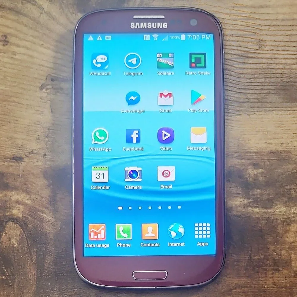 Samsung S3 - Used (Comes With Charger)